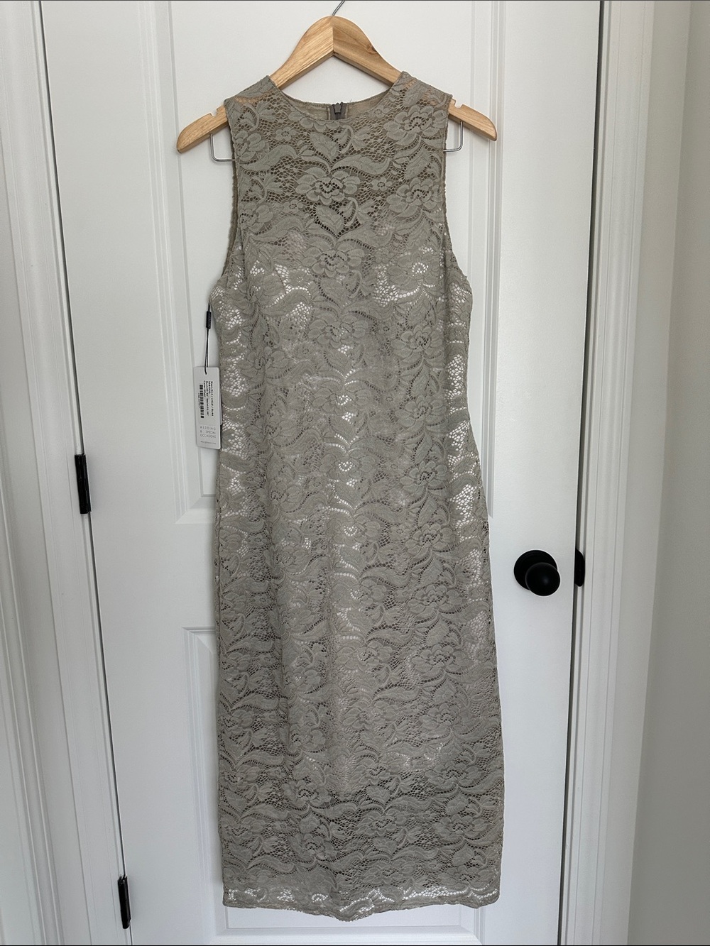 JJs House Women’s Sleeveless Lace Sheath Dress Silver 14